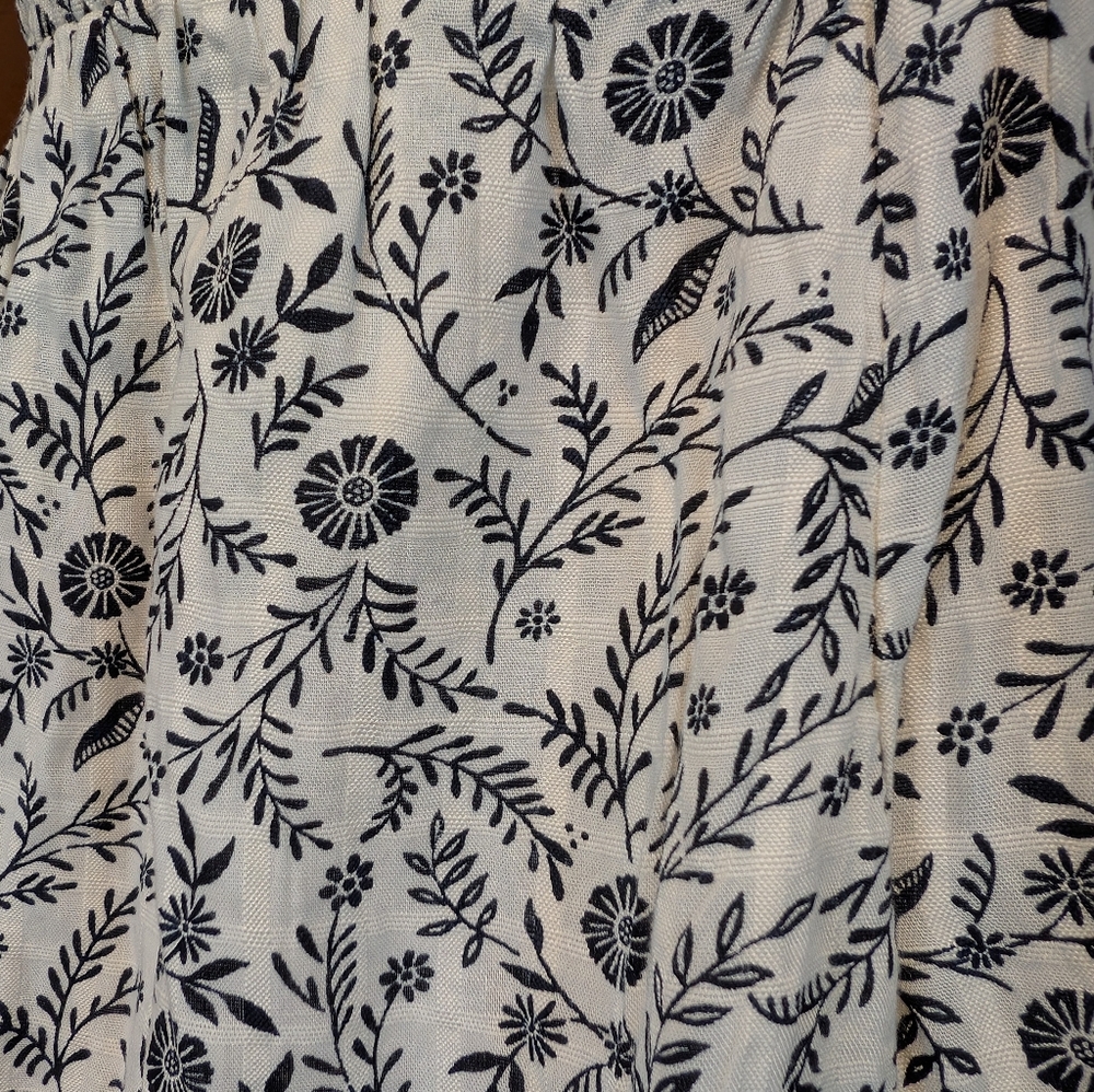 NWT Old Navy Floral Babydoll Smocked Dress Tie Shoulder Straps w Pockets - Picture 14 of 15